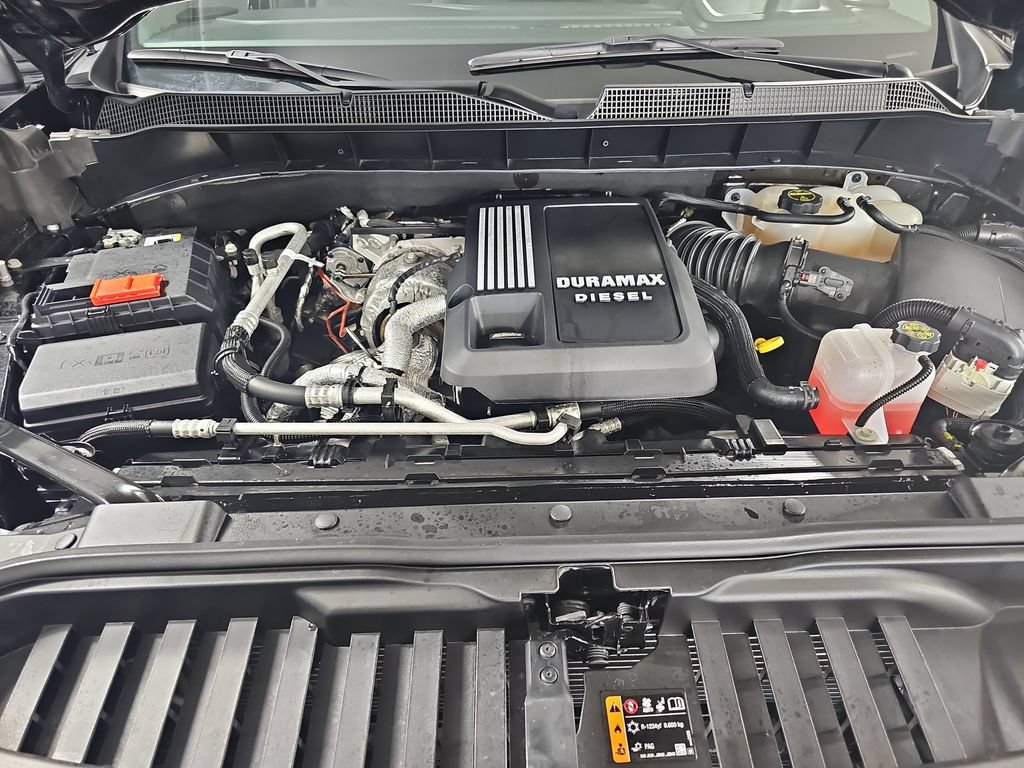 Certified 2026 Chevrolet Silverado 1500 RST AWD/4WD image 35