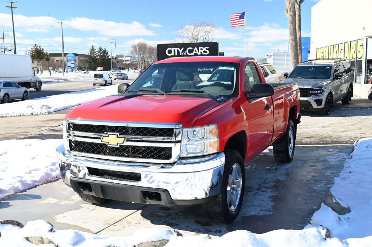 Used 2014 Chevrolet Silverado 2500 W/T w/ Snow Plow Prep Package image 1