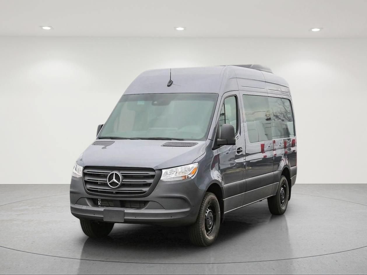 New 2024 Mercedes-Benz Sprinter 2500 image 2