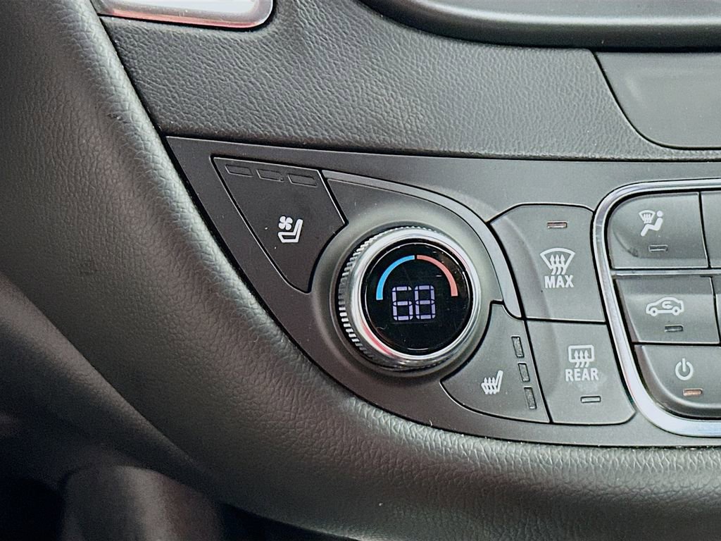 Used 2021 Chevrolet Malibu Premier image 21