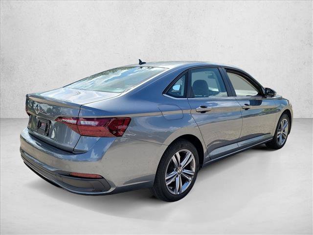 Used 2023 Volkswagen Jetta SE FWD image 5