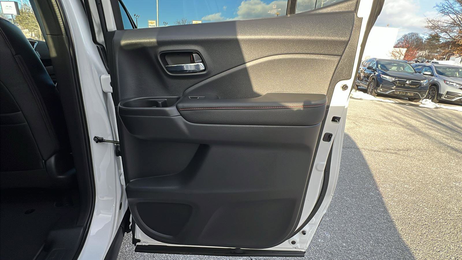 New 2026 Honda Ridgeline Black Edition image 14