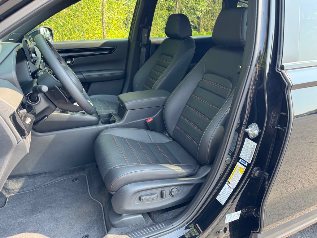 Certified 2026 Honda CR-V Sport Touring image 11