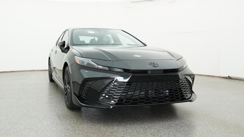 New 2026 Toyota Camry Hybrid FWD image 8