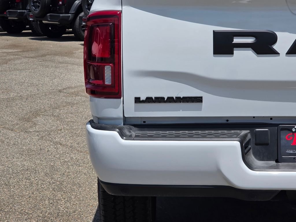 New 2026 RAM 2500 Laramie AWD/4WD image 6