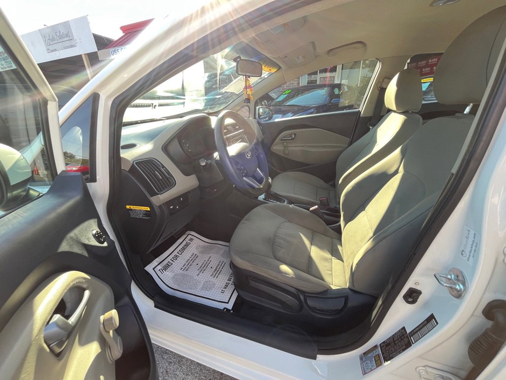 Used 2017 Kia Rio LX image 11