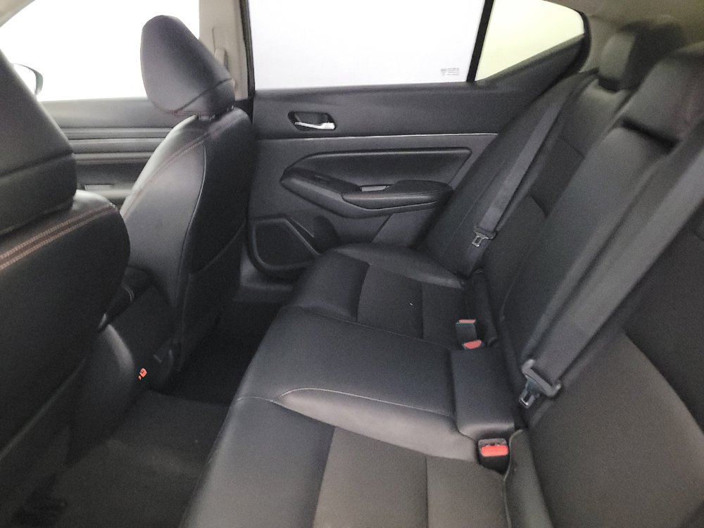 Used 2021 Nissan Altima 2.5 SR w/ SR Premium Package AWD/4WD image 18