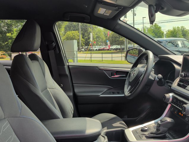 Used 2023 Toyota RAV4 SE w/ SE Grade Weather Package AWD/4WD image 23