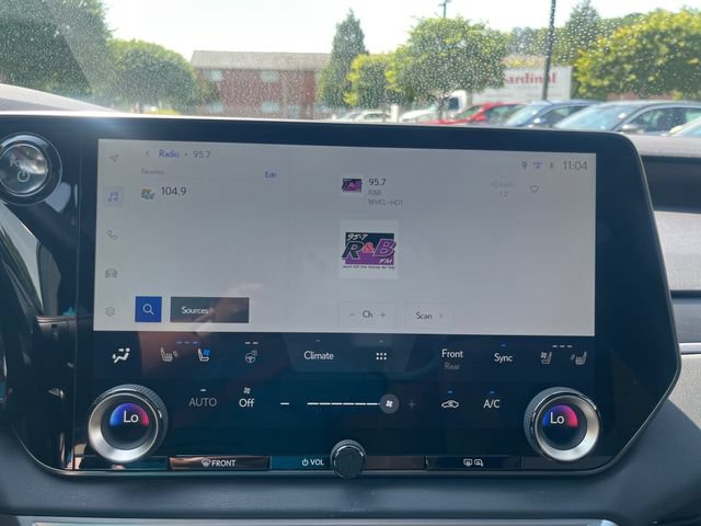 Used 2025 Lexus RX 450h AWD w/ Convenience Package image 22