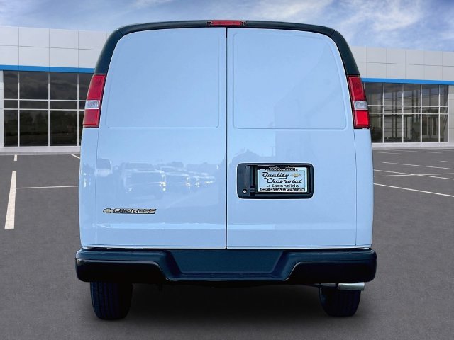 New 2026 Chevrolet Express 2500 w/ Driver Convenience Package RWD image 4