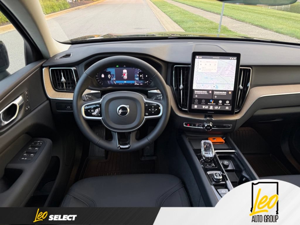 Used 2026 Volvo XC60 B5 Core AWD/4WD image 9
