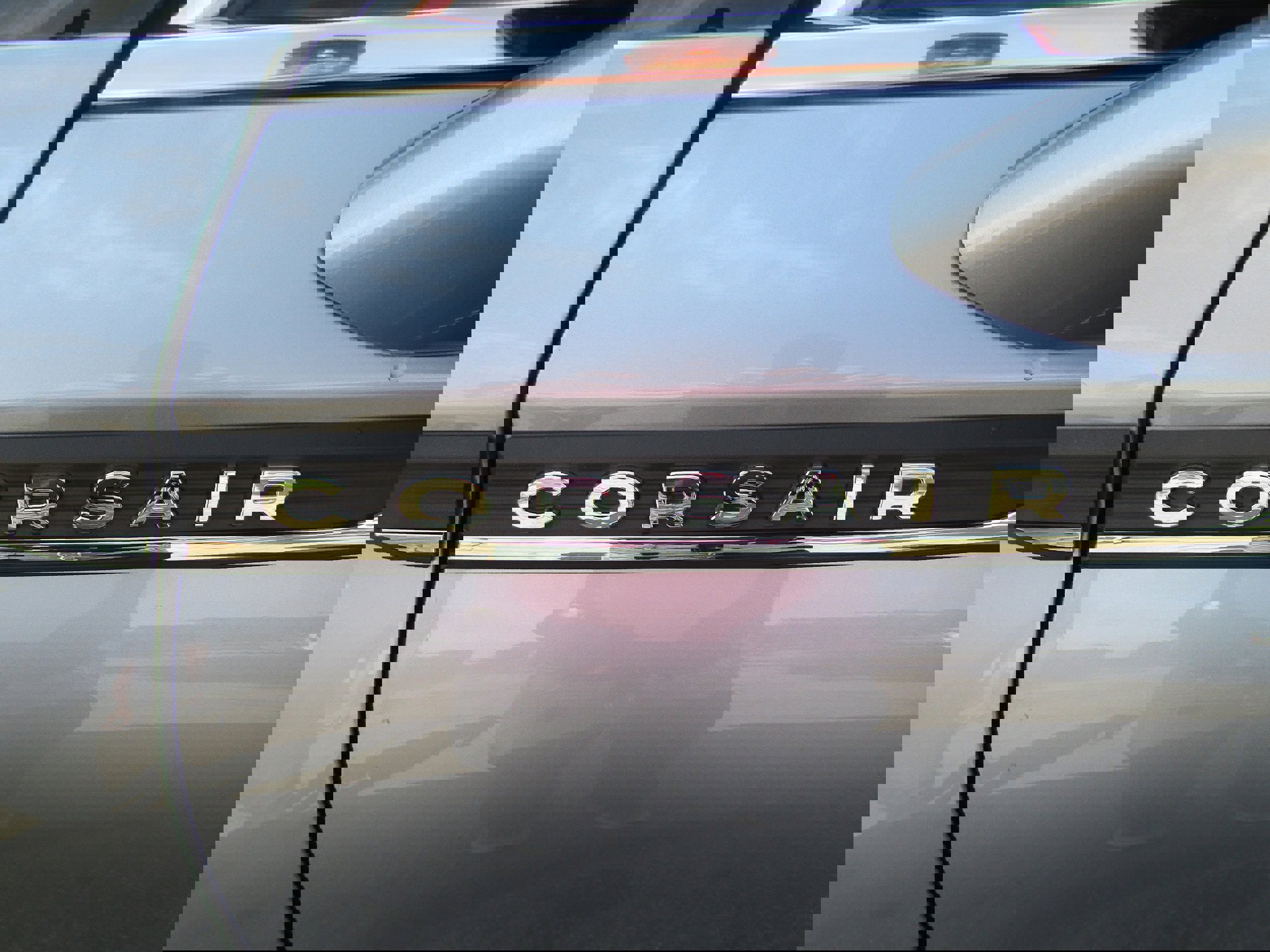 Used 2022 Lincoln Corsair Reserve w/ Equipment Group 201A image 10