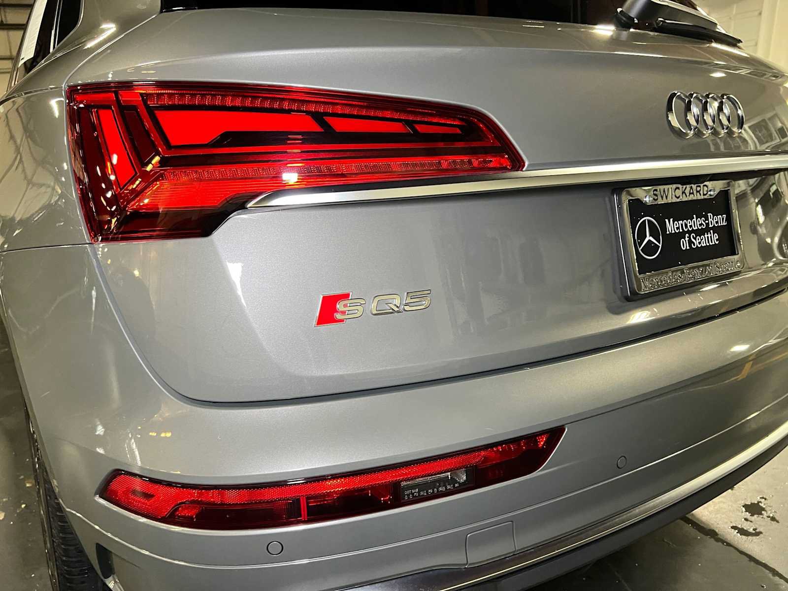 Used 2024 Audi SQ5 Premium Plus w/ Premium Plus Package AWD/4WD image 14