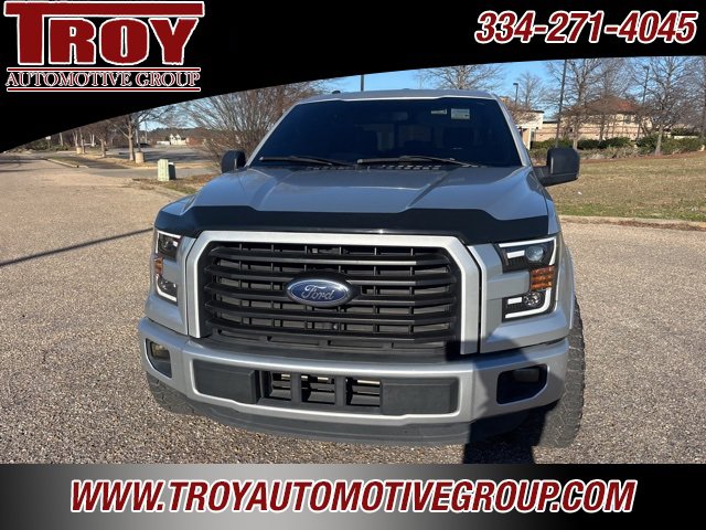 Used 2015 Ford F150 XLT w/ Equipment Group 302A Luxury image 5