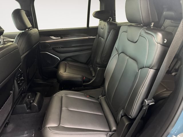 New 2026 Jeep Grand Cherokee L Limited AWD/4WD image 25