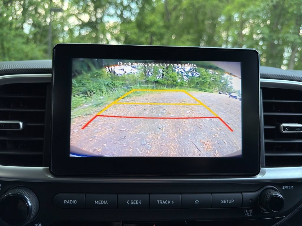 Used 2021 Hyundai Venue SE FWD image 24