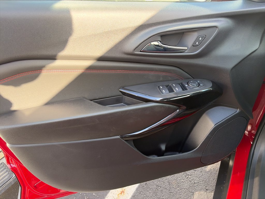 New 2026 Chevrolet Trax RS w/ Driver Confidence Package FWD image 15