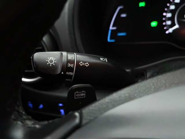 Used 2021 Hyundai Kona SEL w/ Cargo Package FWD image 21