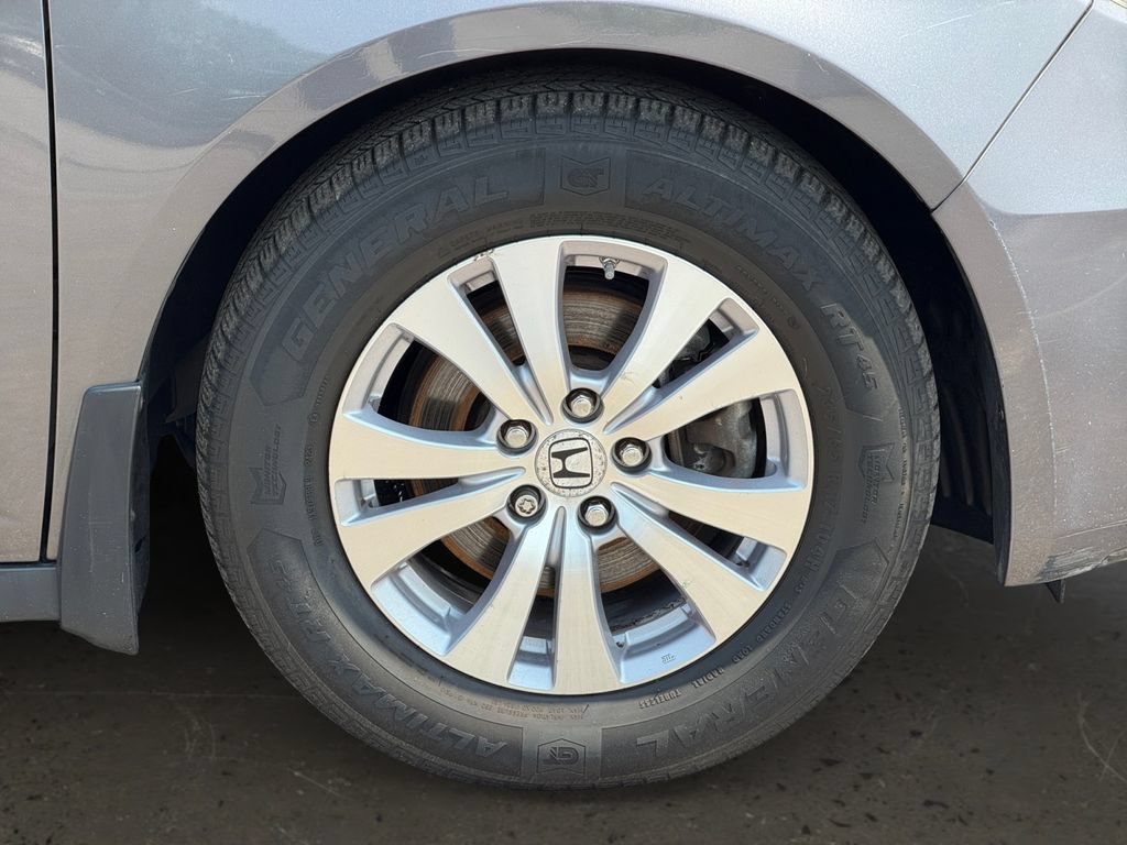 Used 2016 Honda Odyssey SE image 10