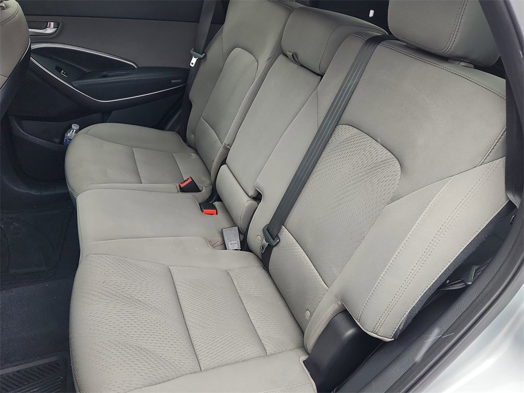 Used 2017 Hyundai Santa Fe Sport image 13