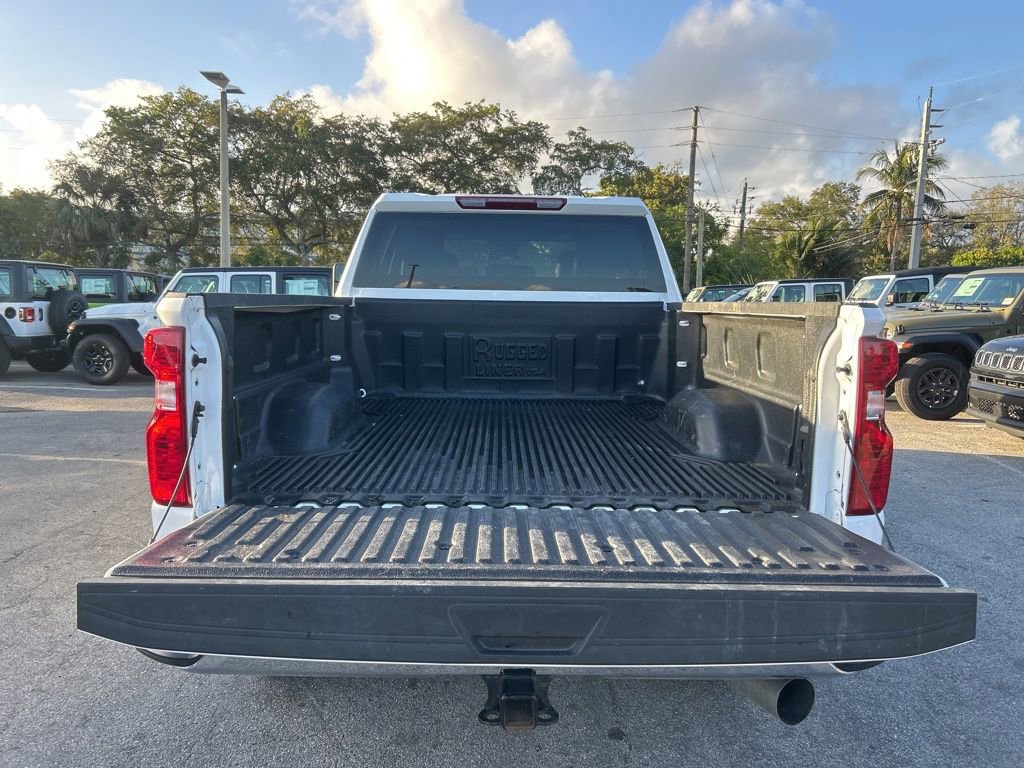 Used 2025 Chevrolet Silverado 2500 LT w/ Convenience Package image 30