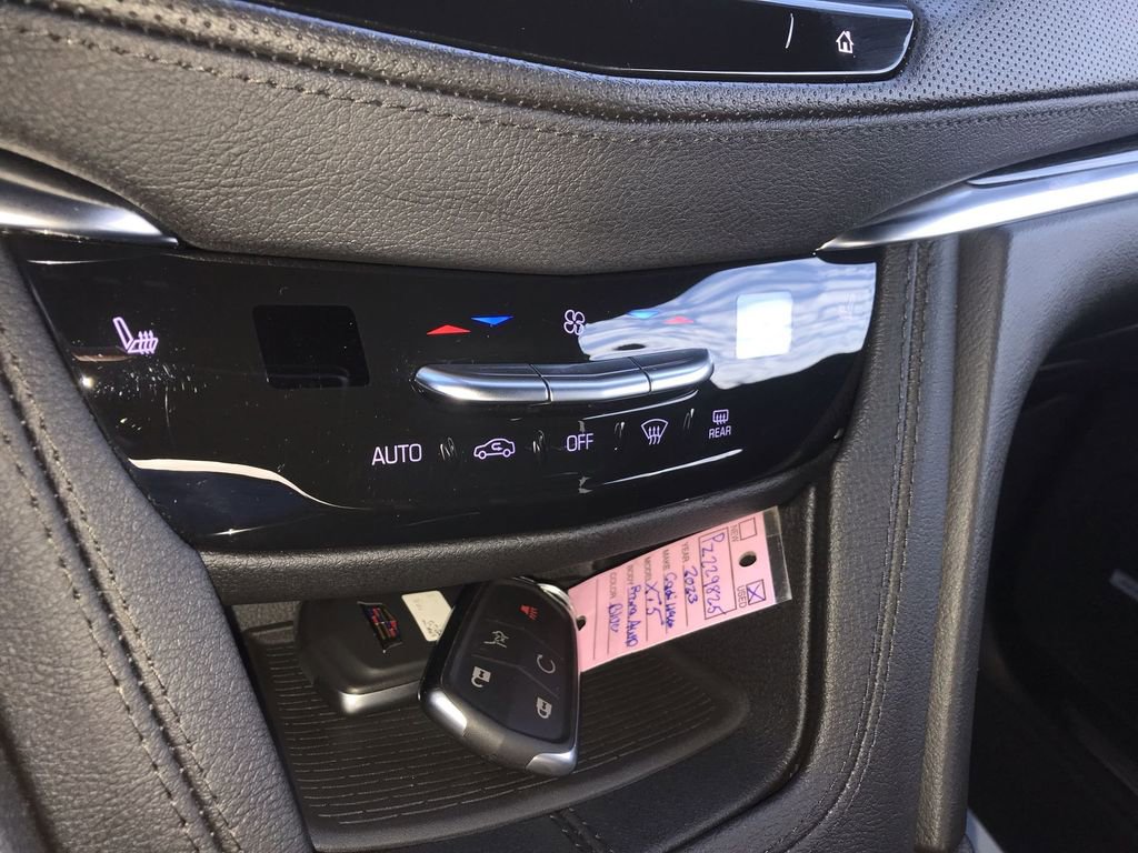Used 2023 Cadillac XT5 Premium Luxury image 19