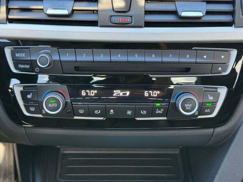Used 2018 BMW 320i xDrive Sedan w/ Premium Package AWD/4WD image 26
