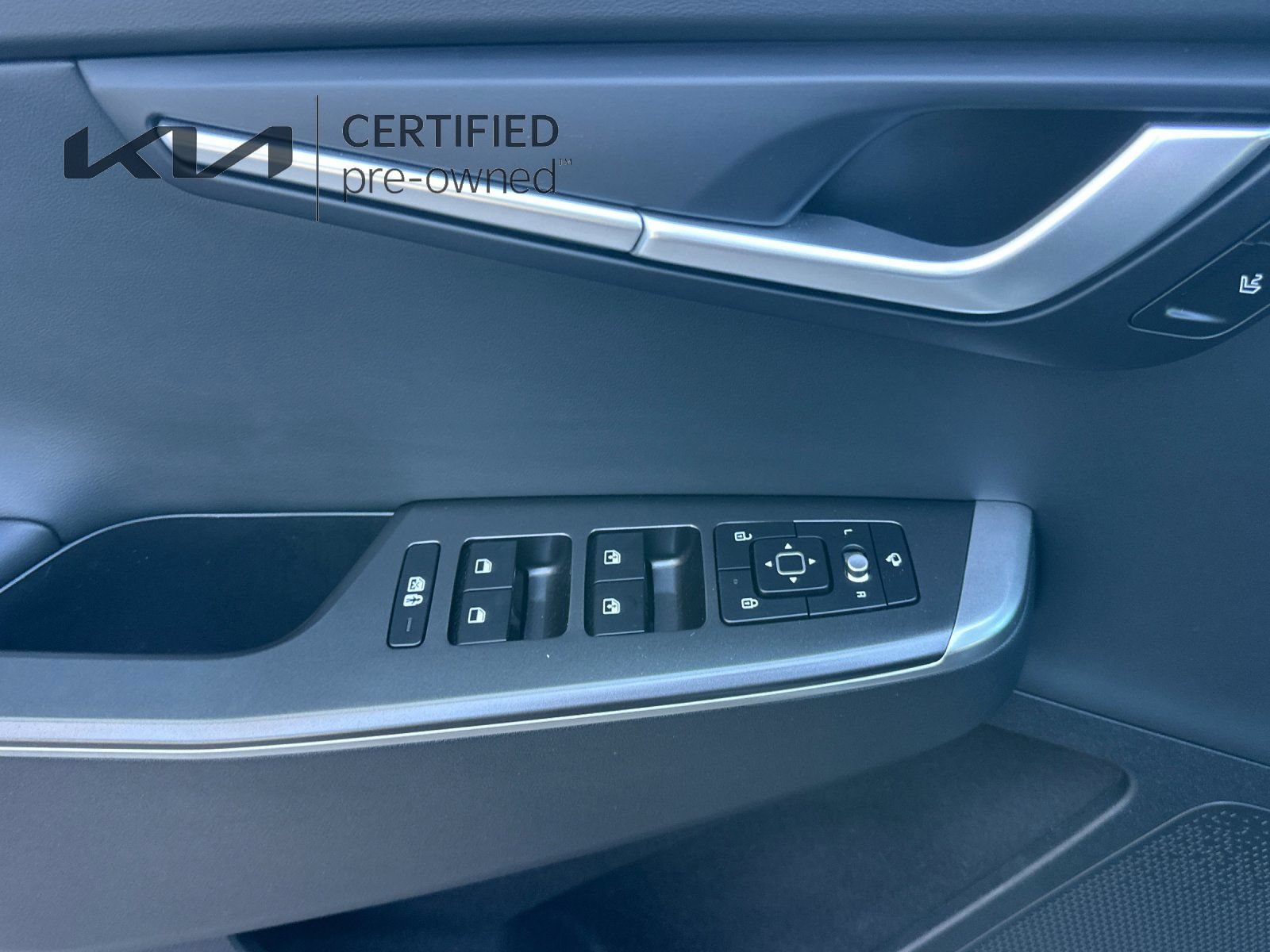 Certified 2024 Kia EV6 Light RWD image 12