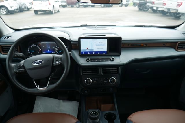 Used 2024 Ford Maverick Lariat image 6