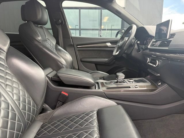 Used 2020 Audi SQ5 Premium Plus w/ Premium Plus Package AWD/4WD image 12