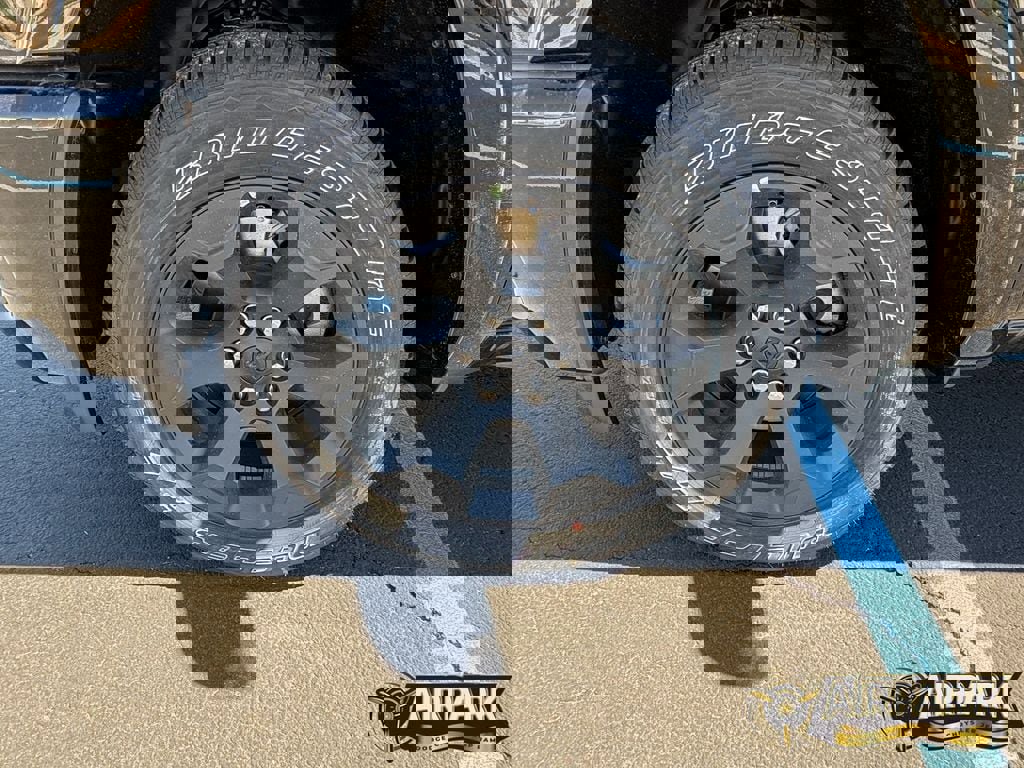 New 2026 RAM 1500 Big Horn AWD/4WD image 10