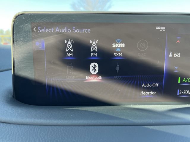 Certified 2022 Lexus RX 450hL AWD w/ Premium Package image 14