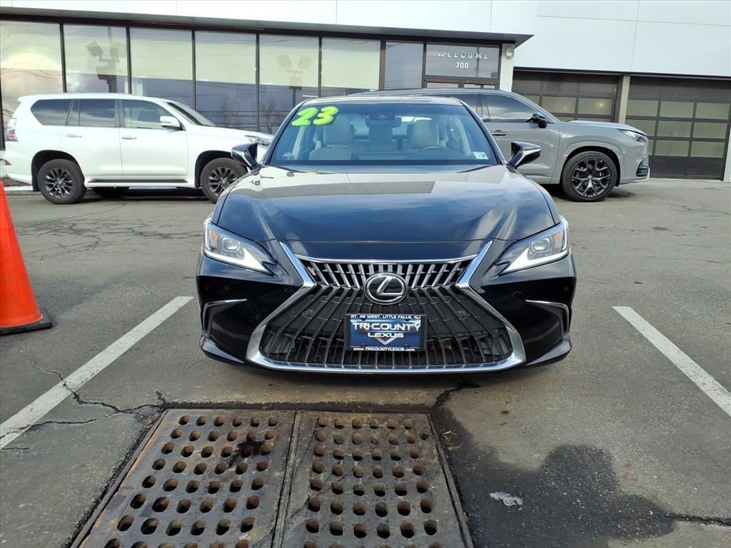 Certified 2023 Lexus ES 250 w/ Premium Package image 2