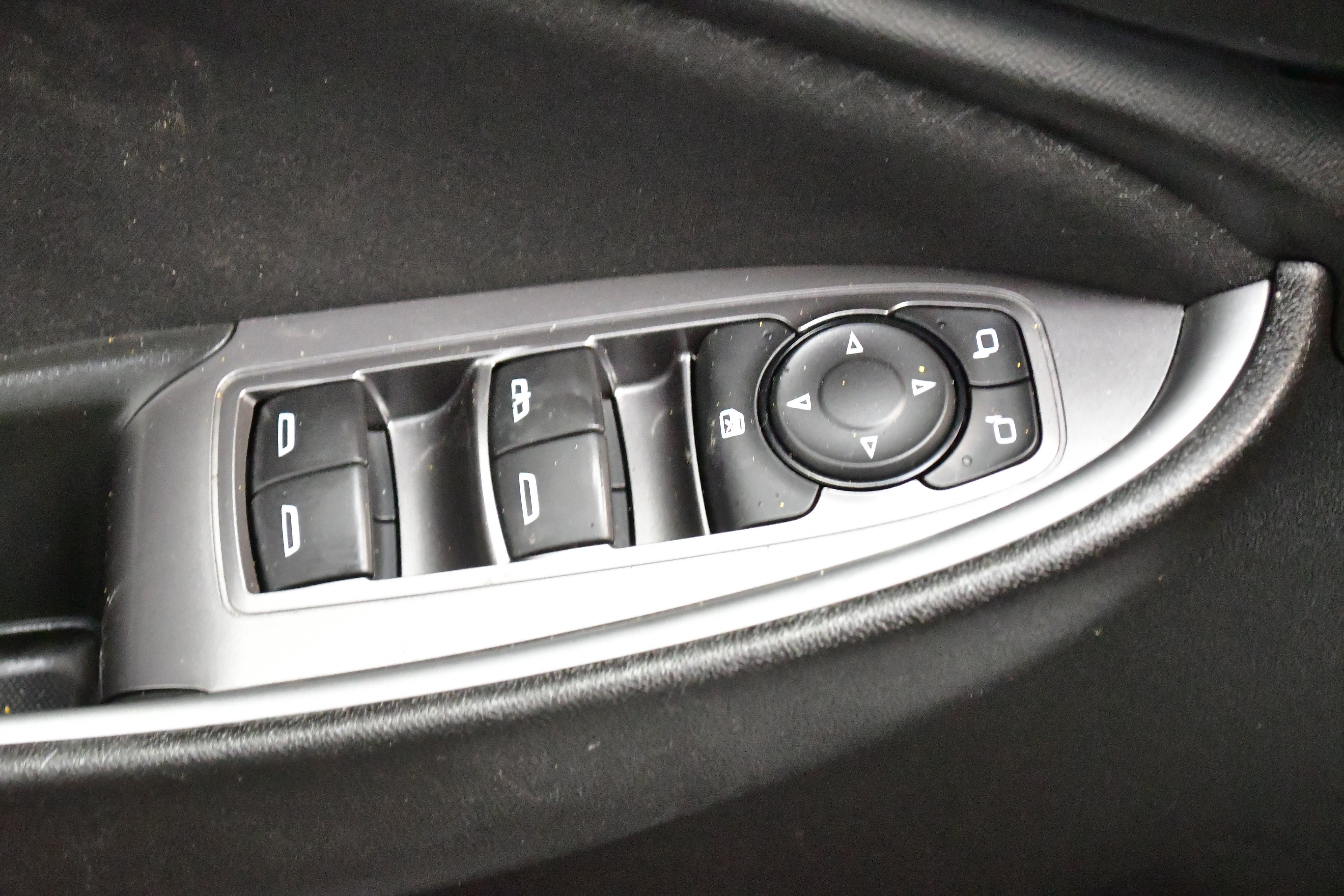 Used 2024 Chevrolet Malibu LT image 31