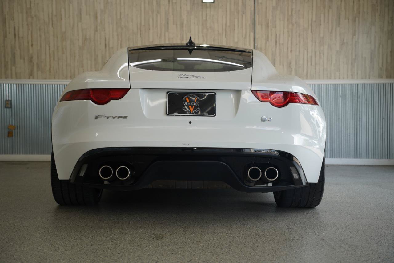 Used 2015 Jaguar F-TYPE R RWD image 8