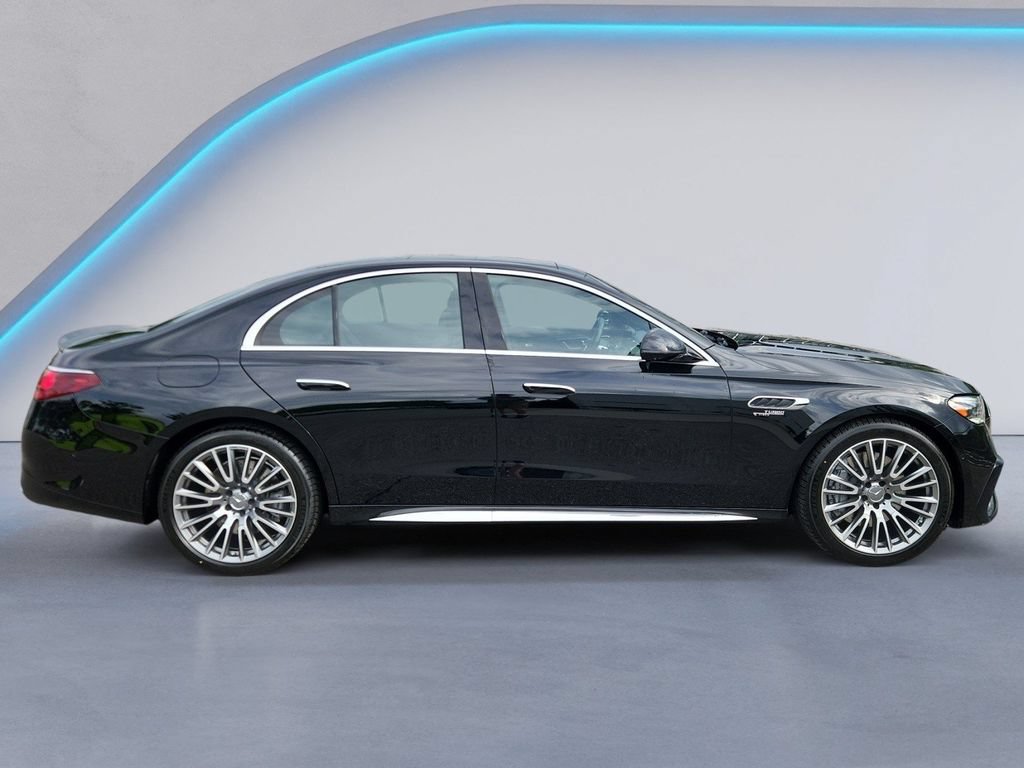 Certified 2025 Mercedes-Benz E 53 AMG e 4MATIC Sedan image 3