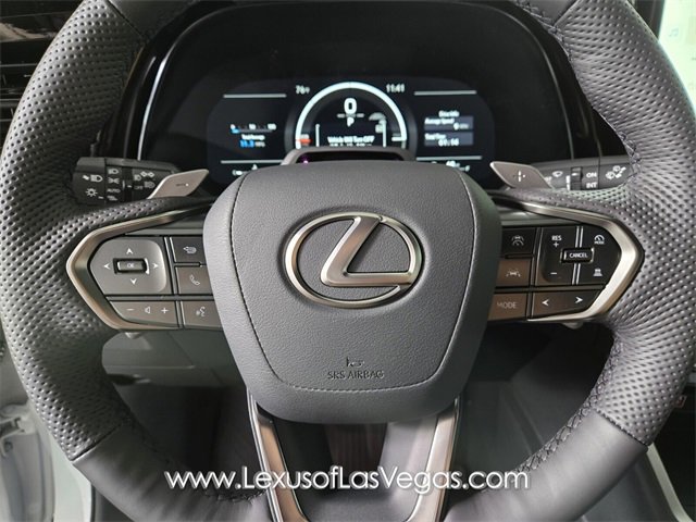 New 2026 Lexus TX 500h AWD image 17