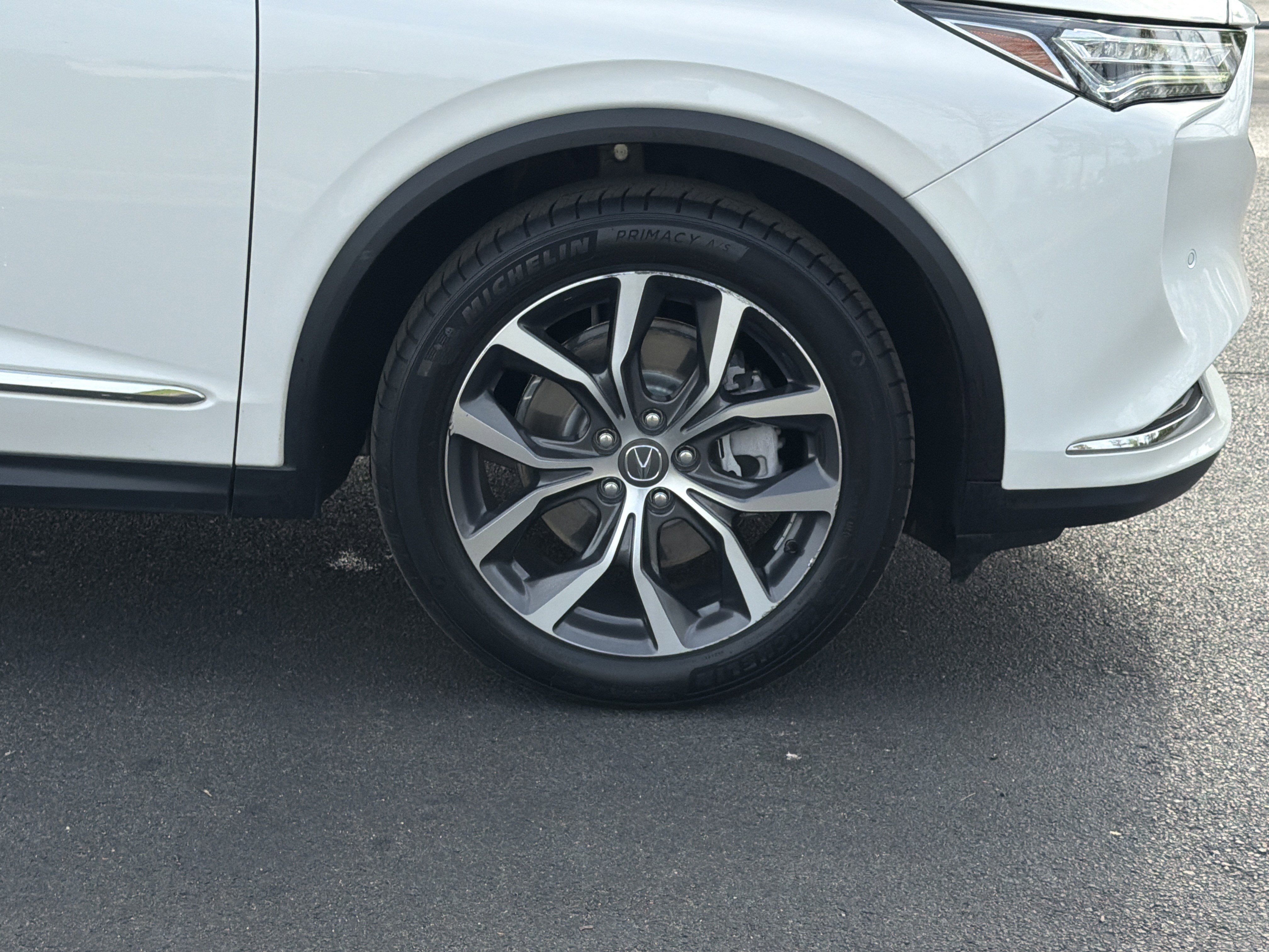 Used 2023 Acura MDX FWD w/ Technology Package image 13