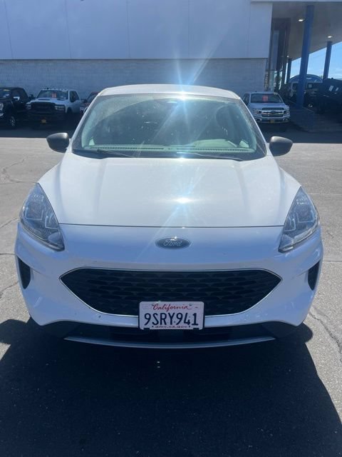 Used 2022 Ford Escape SE FWD image 3