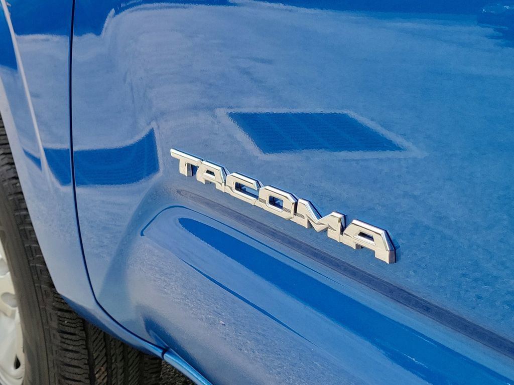 Used 2017 Toyota Tacoma SR5 image 7