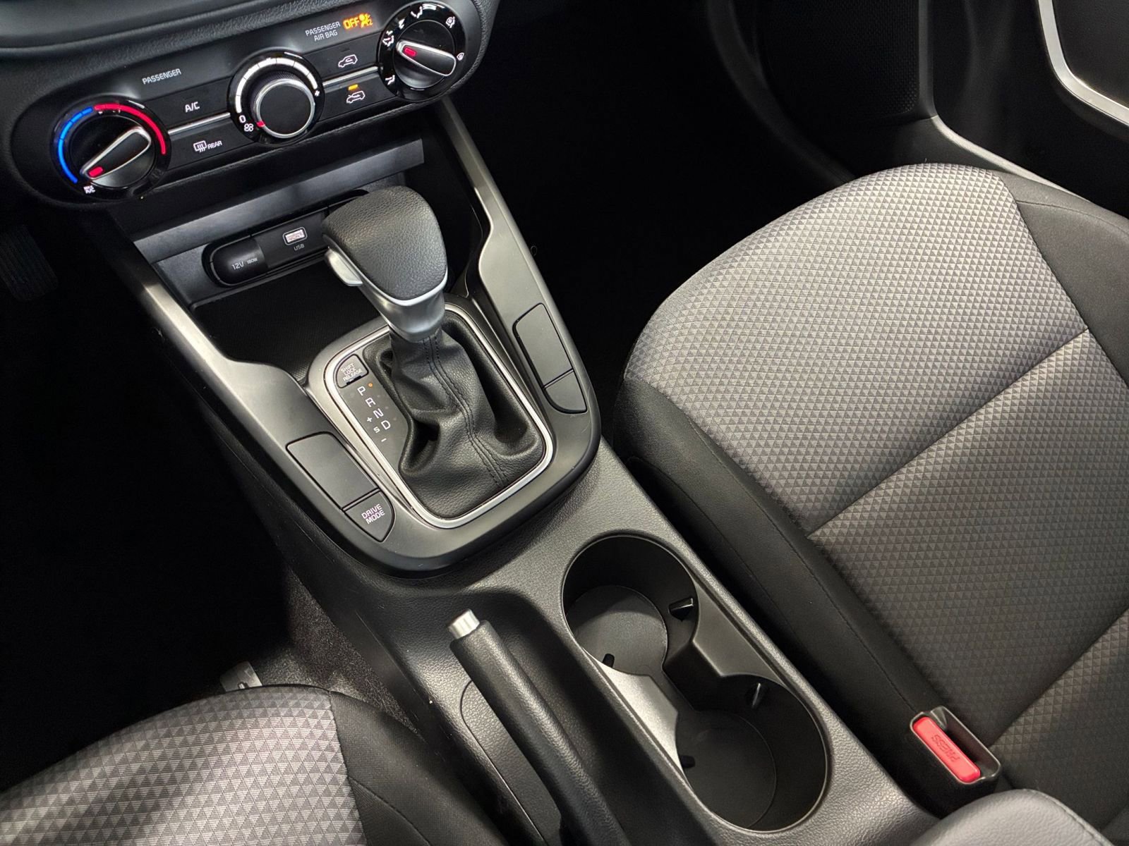 Used 2025 Kia Soul LX w/ LX Technology Package image 39