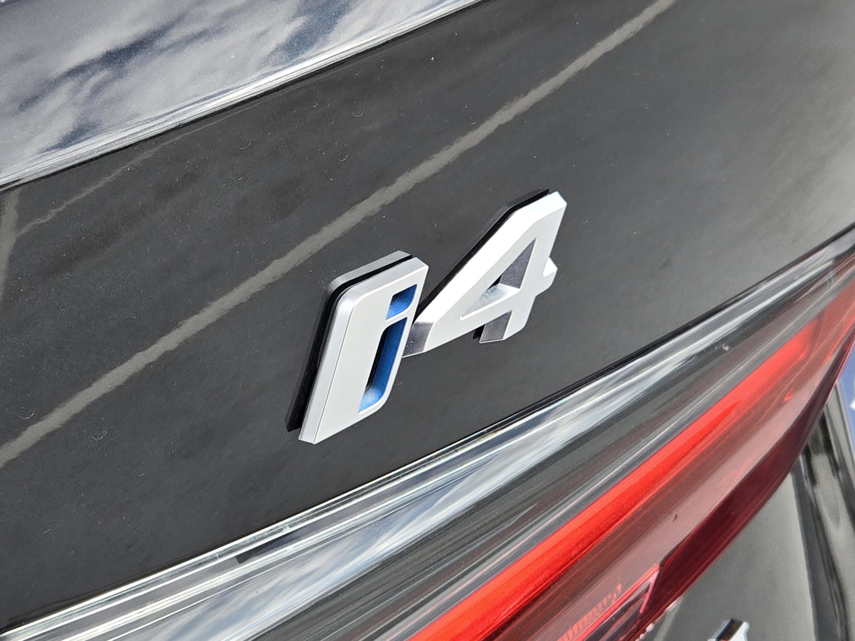 Used 2024 BMW i4 eDrive40 w/ Premium Package image 18