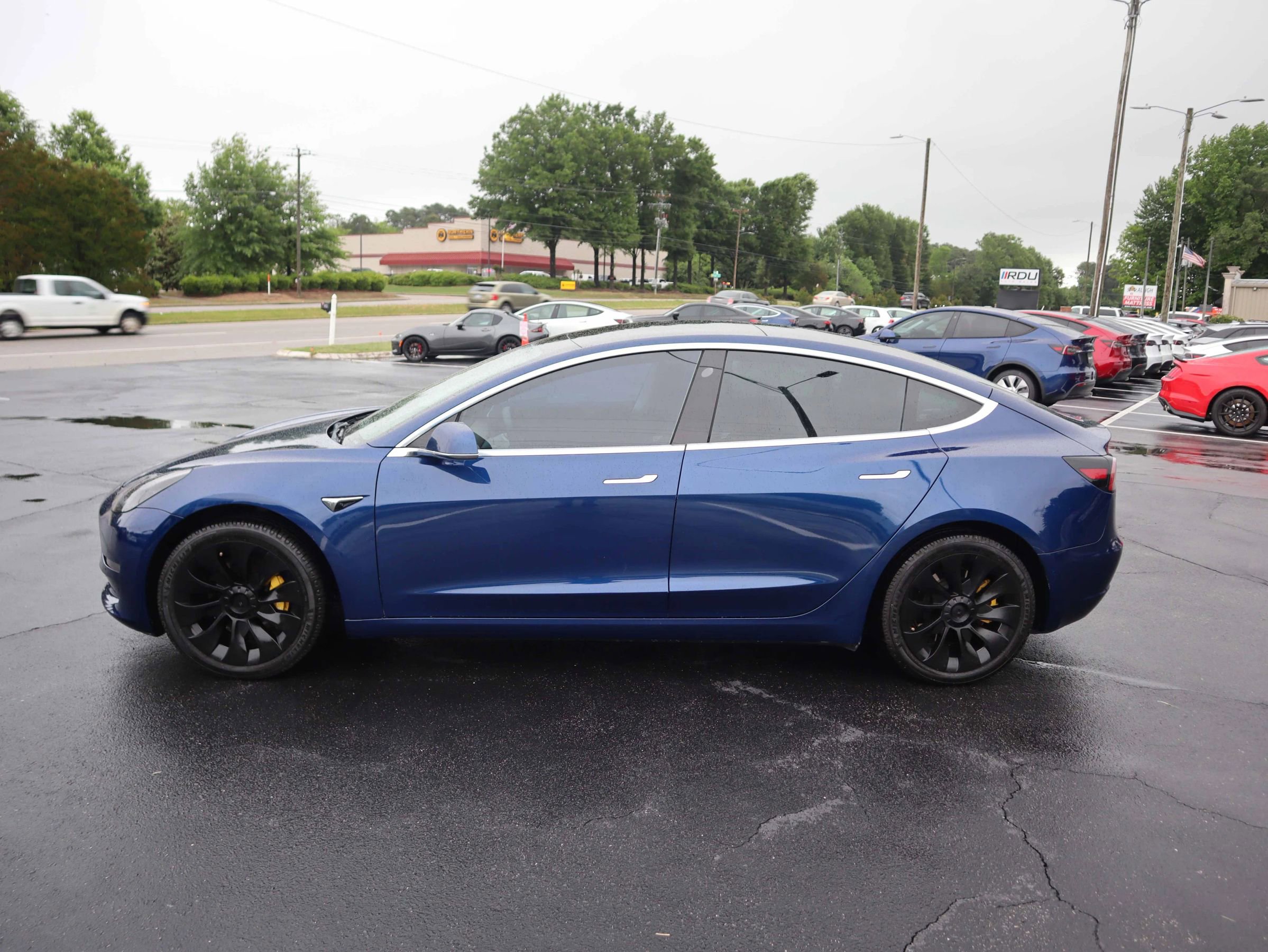 Used 2019 Tesla Model 3 Standard Range Plus RWD image 8