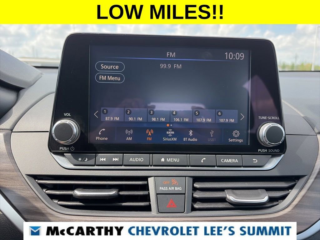 Used 2025 Nissan Altima 2.5 SV image 6