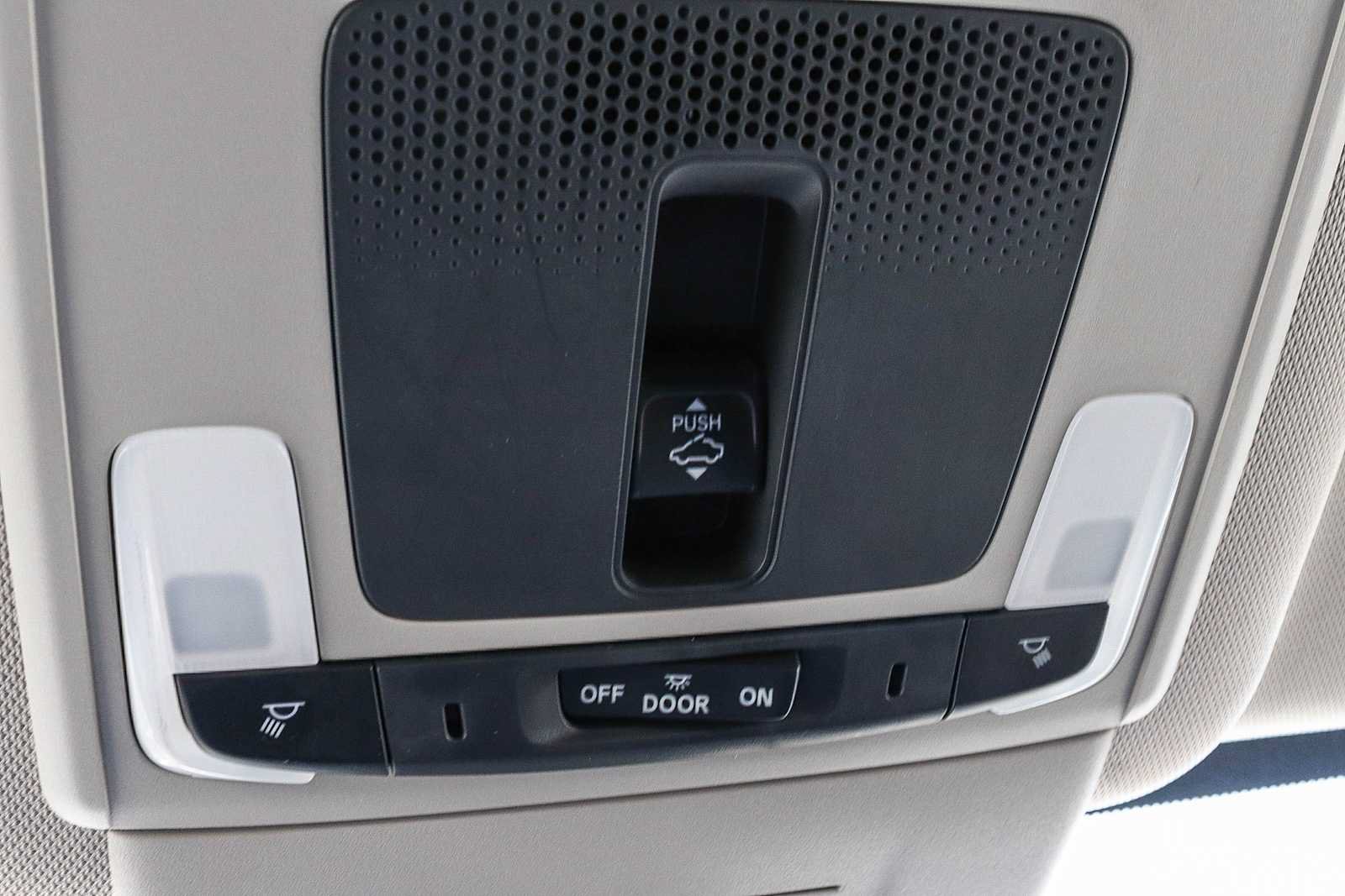 Used 2023 Honda CR-V EX-L image 33