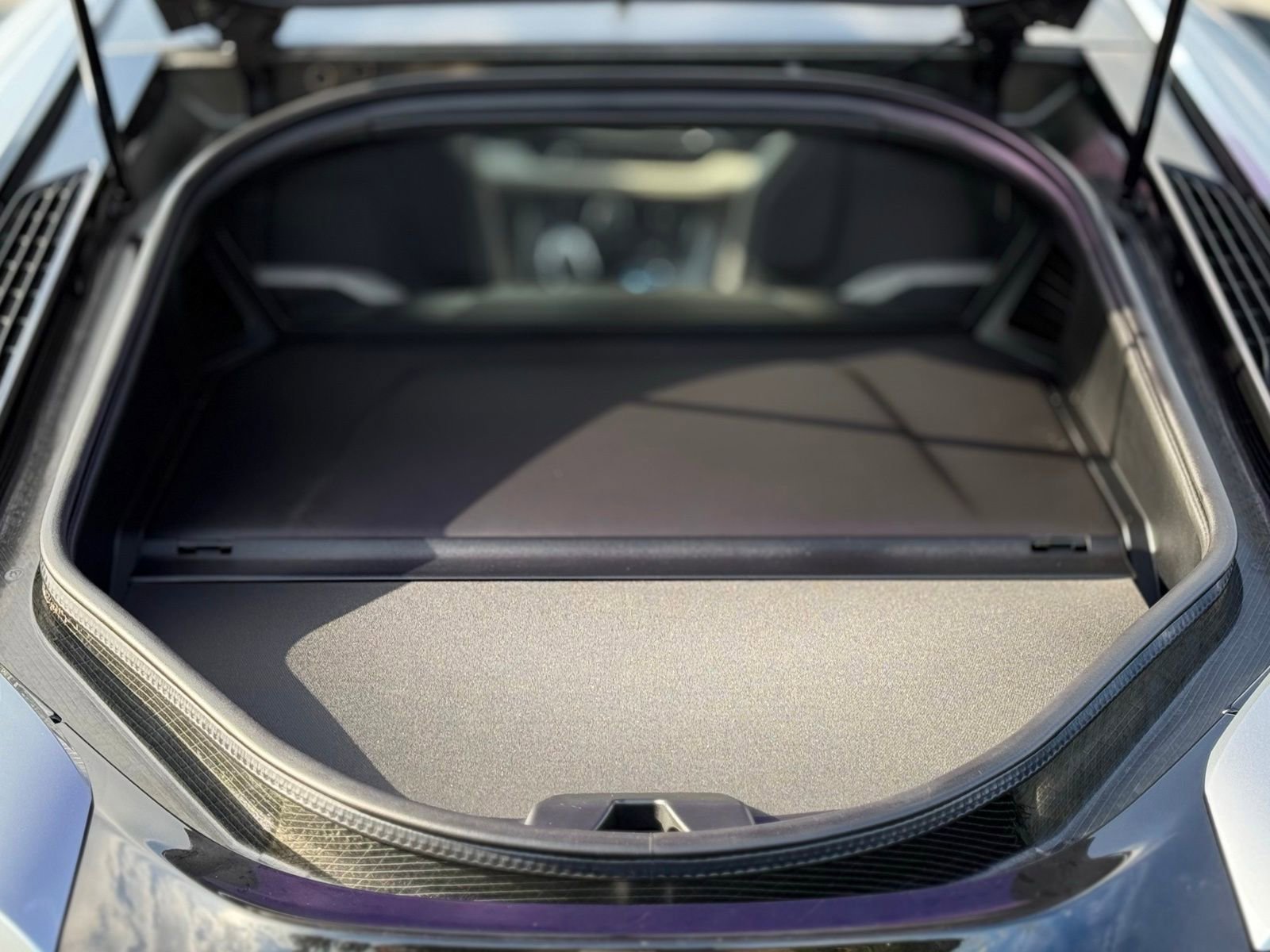 Used 2015 BMW i8 image 43