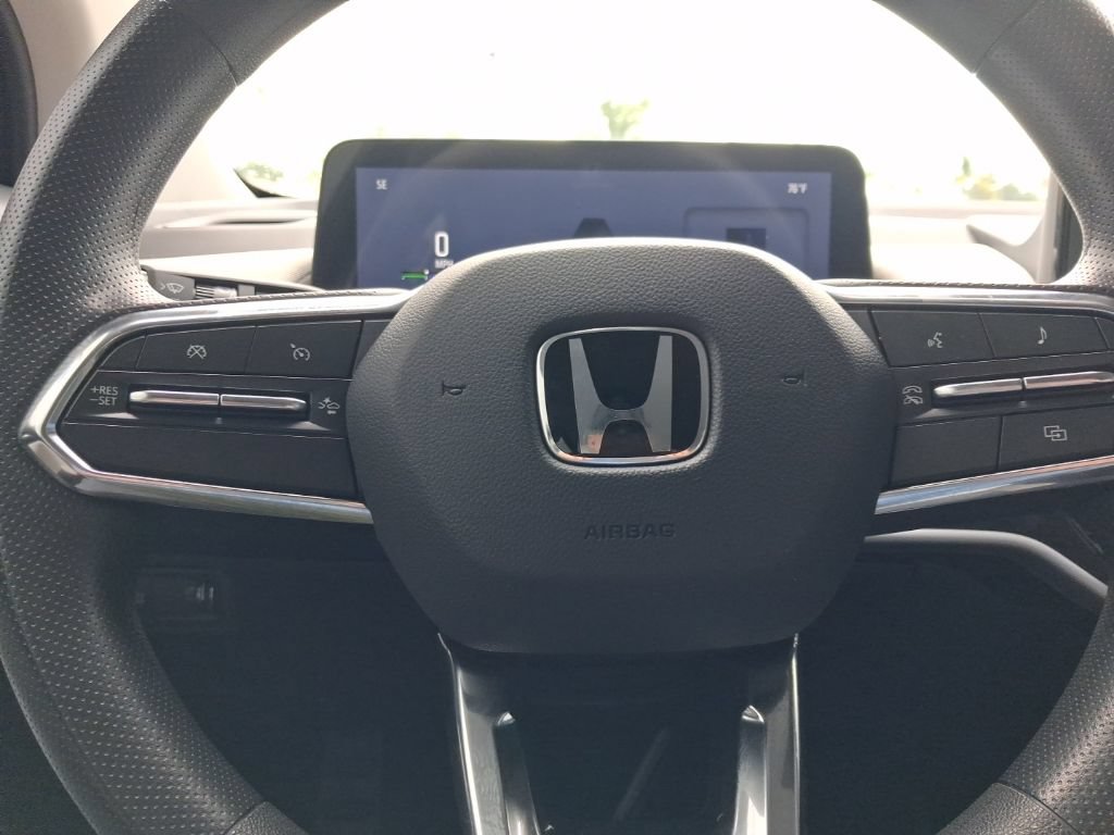Certified 2025 Honda Prologue EX image 30