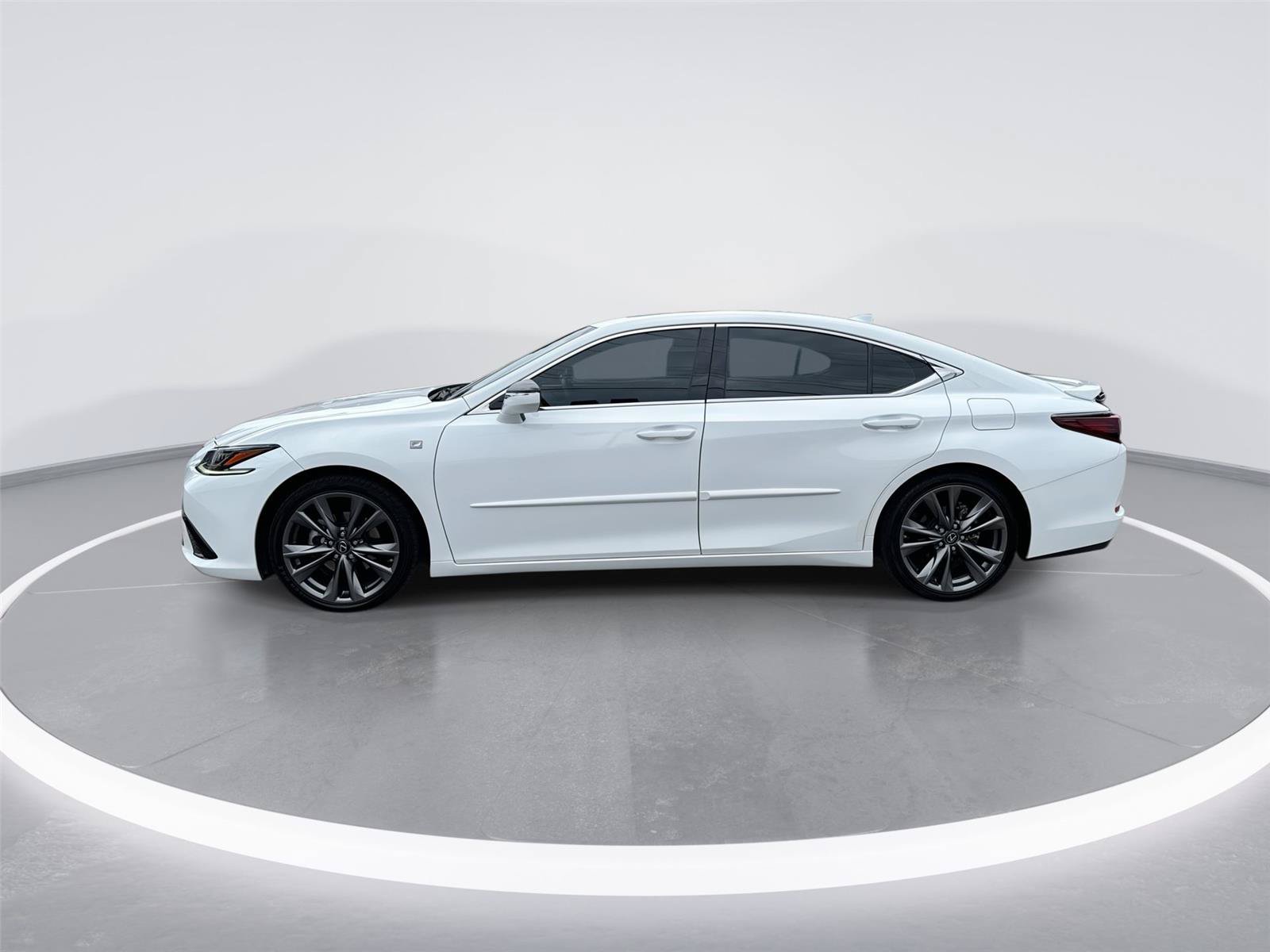 Used 2019 Lexus ES 350 F Sport w/ Accessory Package 2 FWD image 5