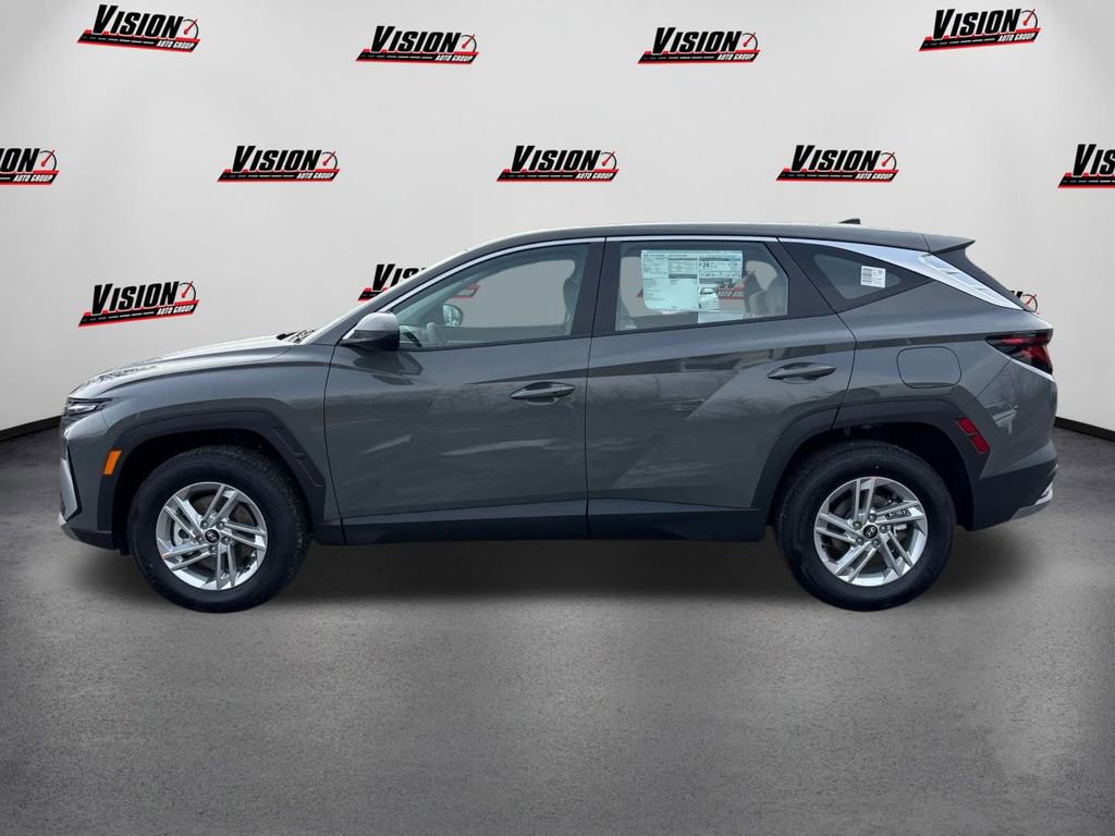 New 2026 Hyundai Tucson SE image 8