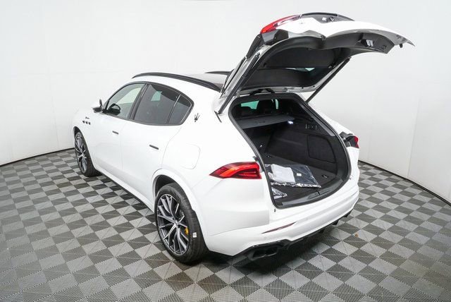 New 2026 Maserati Grecale Modena image 32